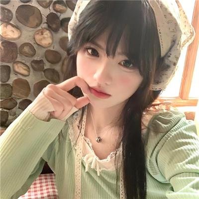 面对我